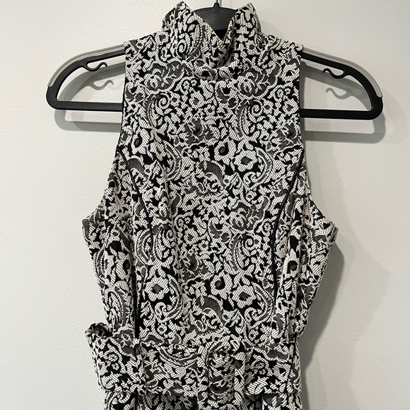 Floral/Paisley Dress by Kensie , Size S - Picture 4 of 7